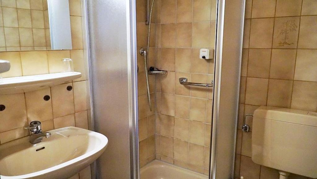Hotel Zum Goldenen Ochsen Maikammer Zewnętrze zdjęcie