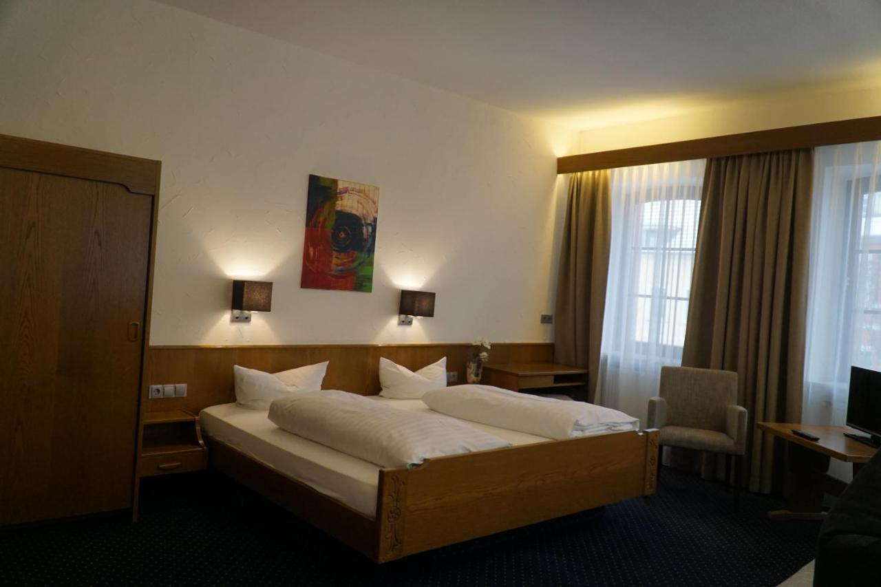 Hotel Zum Goldenen Ochsen Maikammer Zewnętrze zdjęcie