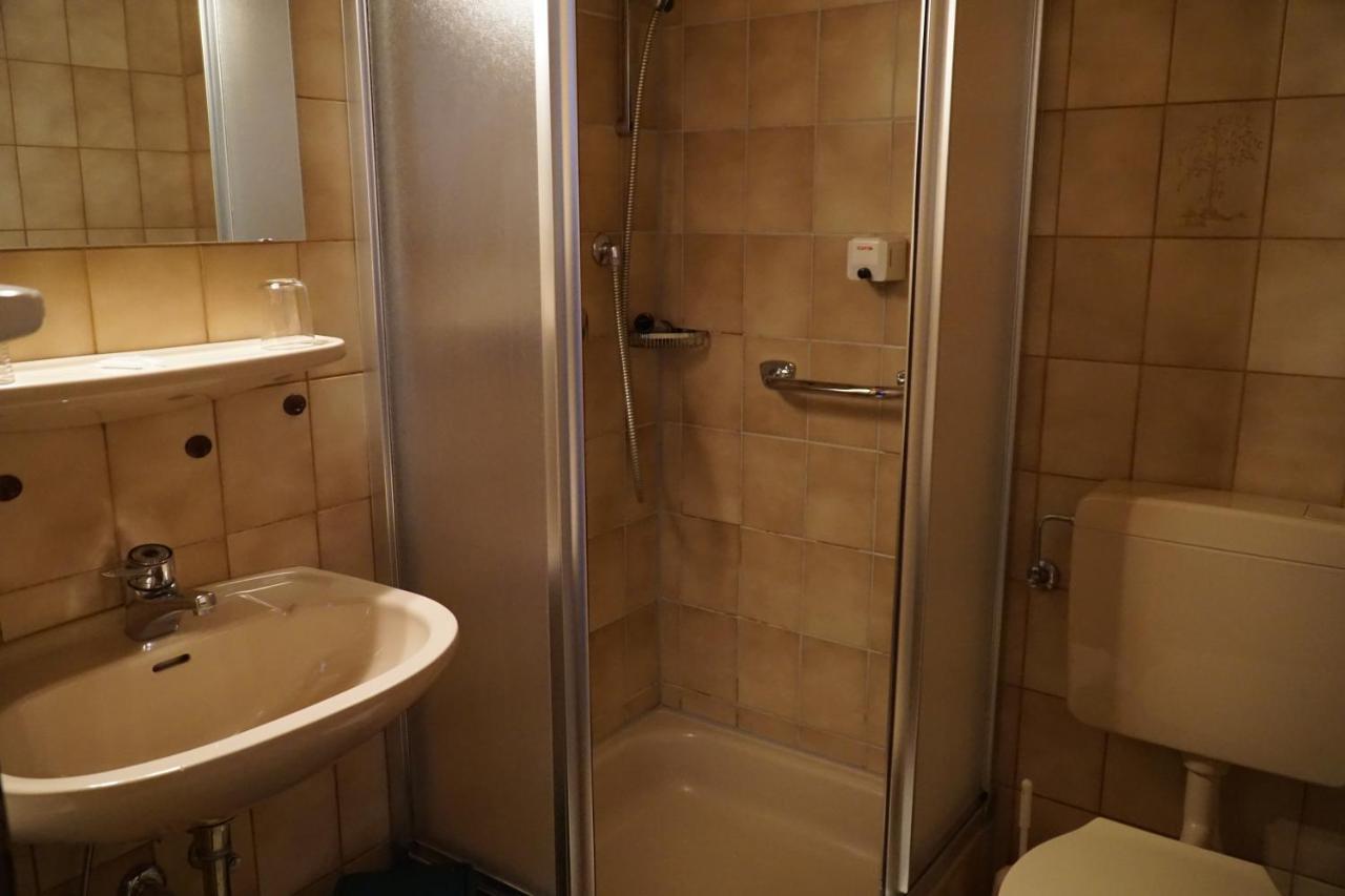 Hotel Zum Goldenen Ochsen Maikammer Zewnętrze zdjęcie