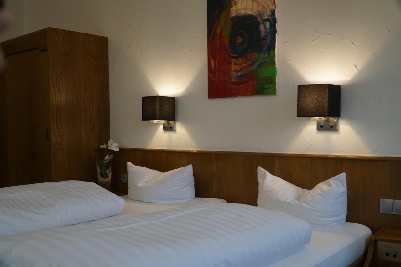 Hotel Zum Goldenen Ochsen Maikammer Zewnętrze zdjęcie